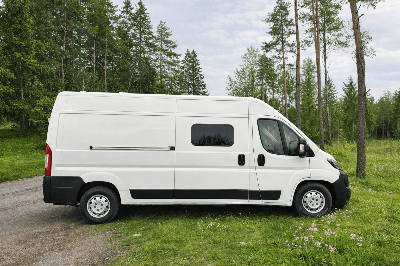 Campy McCampface seen from the side